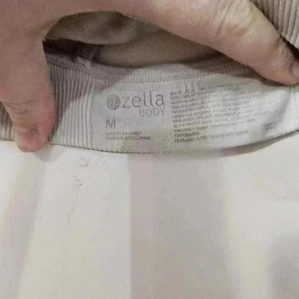 Zella body sports bra!